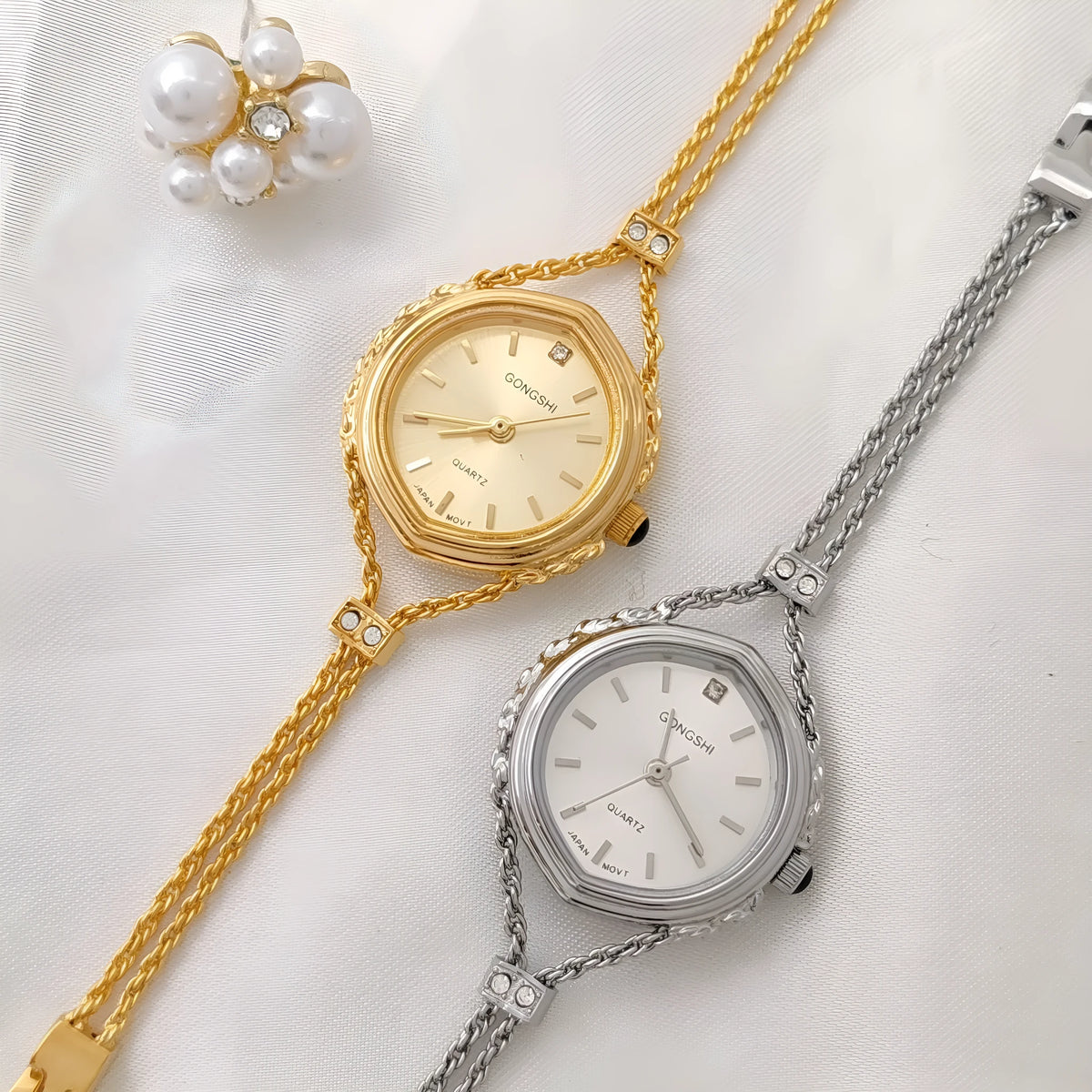 Women's gold and silver mori style quartz watch with 25mm dial and chain strap