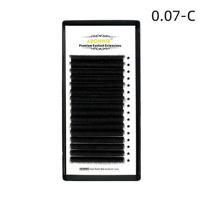 16-row dense false eyelashes made from mink hair with matte finish, showing length options from 8mm to 18mm