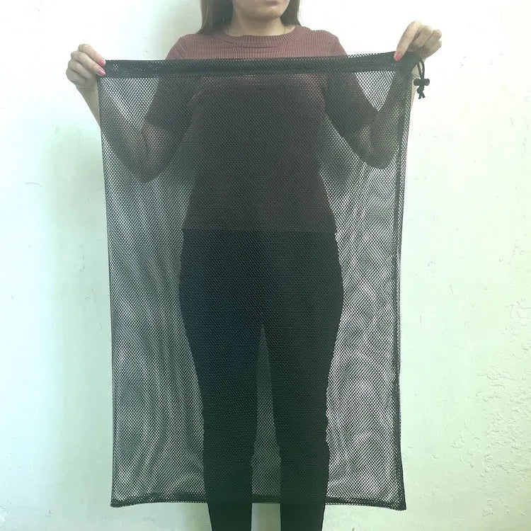 Black drawstring mesh bag for children's water balloons in three sizes with bottomless side design