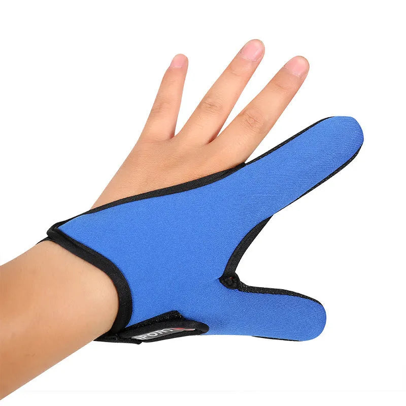 Fishing two finger glove with microfiber palm and diving cloth back, showing thumb and index finger coverage