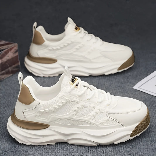 Men's solid colour breathable mesh casual shoes with round toe in white or black.