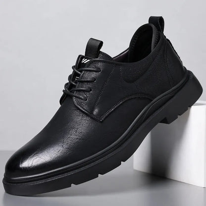 Men's black leather business shoes with sewing line detailing on two-layer cowhide upper