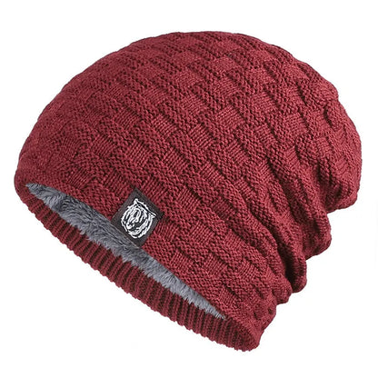 Tiger Label fleece warm men's hat in black, knitted cotton unisex beanie with fleece lining.