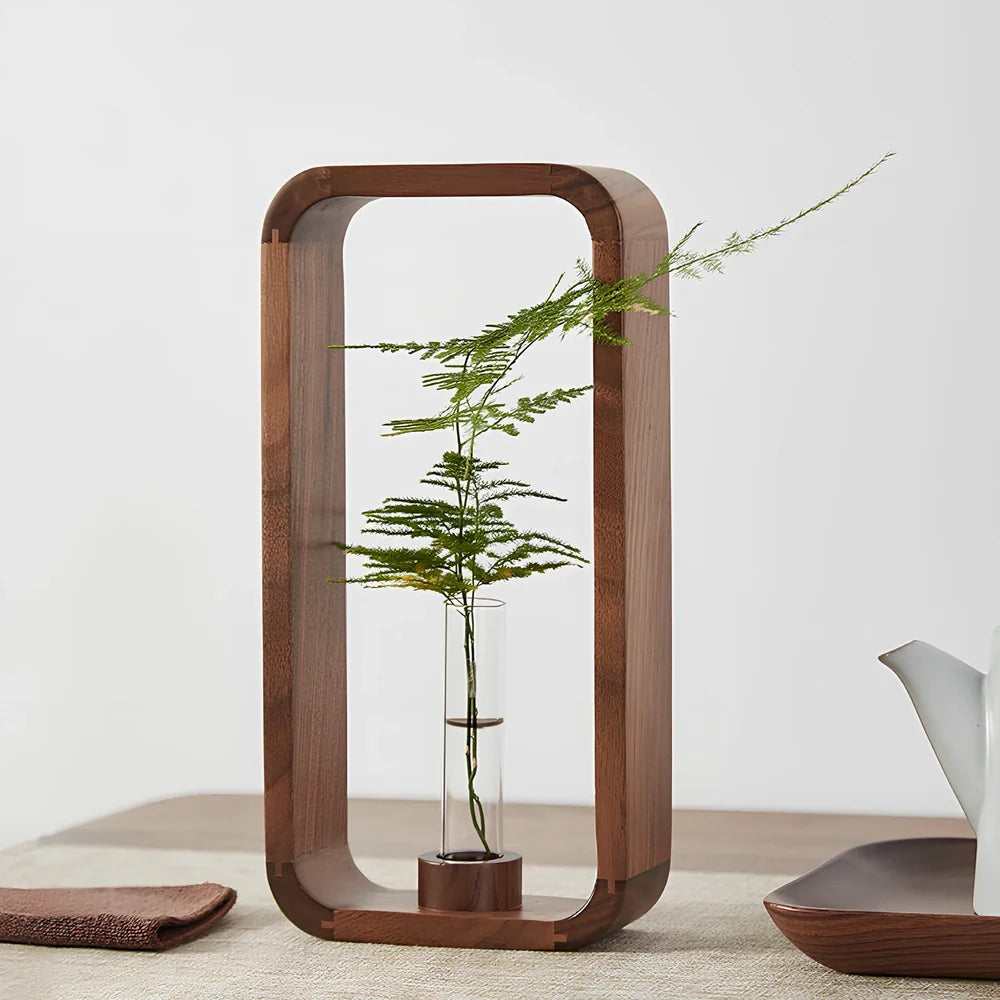 Chinese style wooden tabletop vase with natural grain and 25cm height