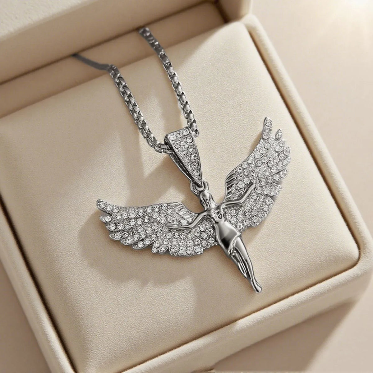 Silver diamond stud necklace with alloy pendant and electroplated finish for men and women