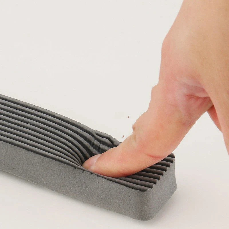 Innovative mop and sponge set with single-handed grip, easy dehydration, and compact storage design for efficient floor cleaning