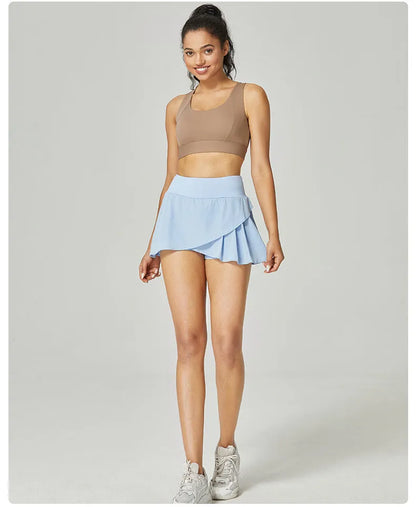 Women's solid colour quick-drying sports shorts in nylon and spandex for running and gym.