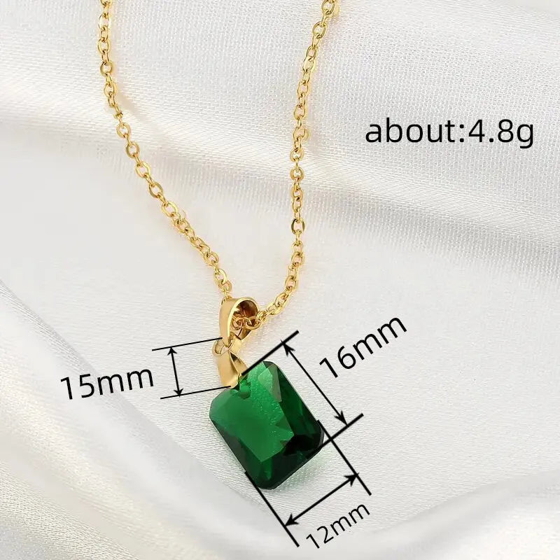 Copper rectangular pendant necklace with geometric quadrilateral design and O-ring chain in green colour
