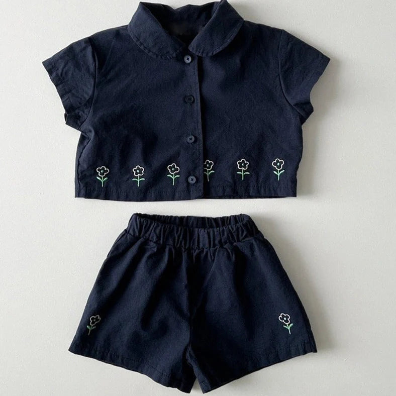 Children's floral shorts set in pink with short sleeves and matching shorts