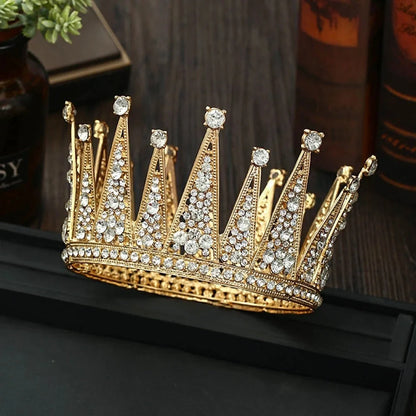 Alloy hollow diamond bridal crown in gold and silver, showcasing elegant design and sparkling diamond details.