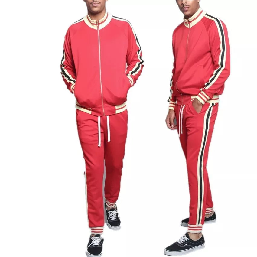 Men's sports two-piece suit in cotton with logo customization options