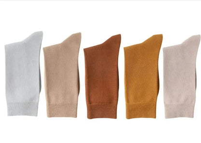 Mid-calf business socks in solid colours with combed cotton construction and deodorant function