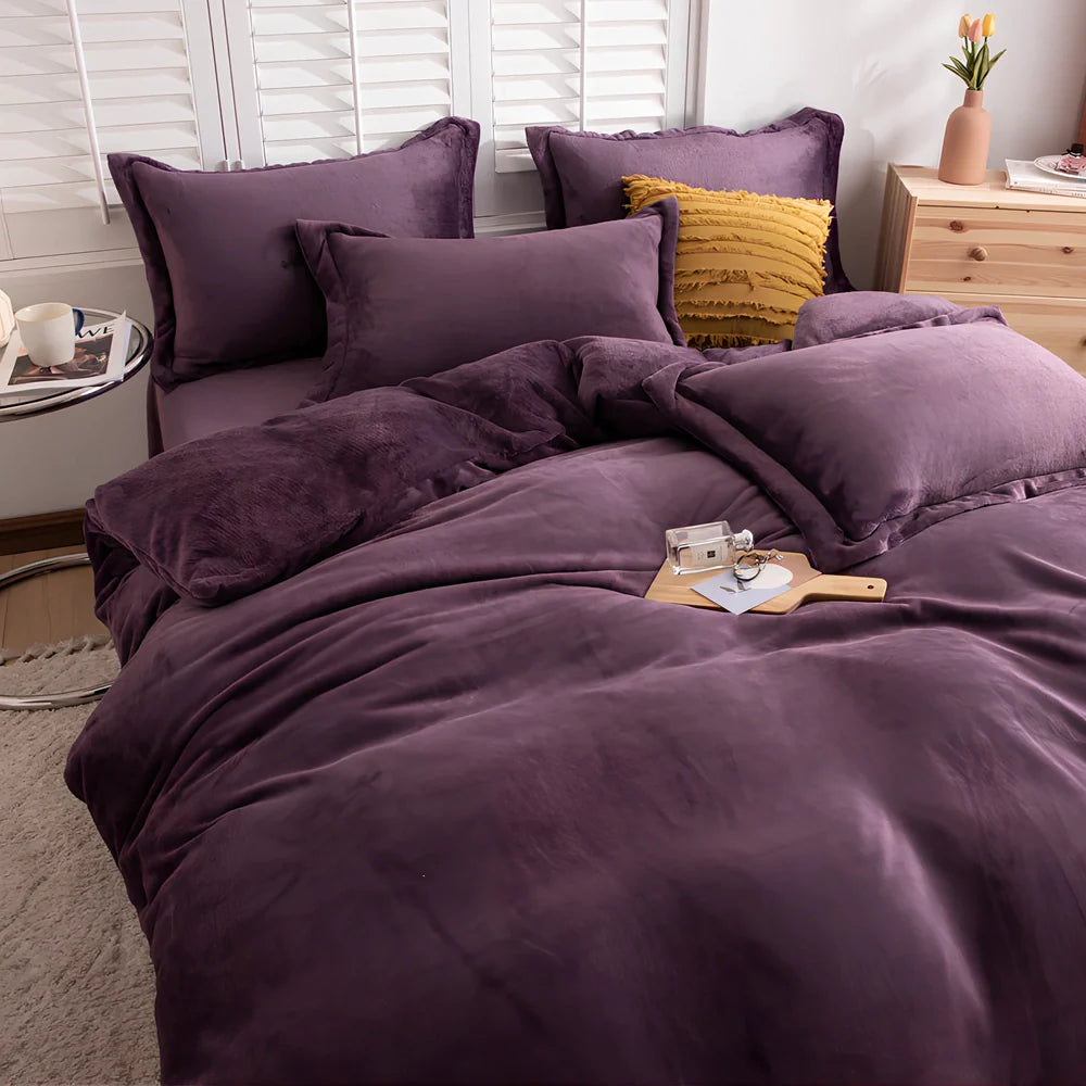 Double-sided fleece duvet cover showing goose yellow and light grey reversible sides