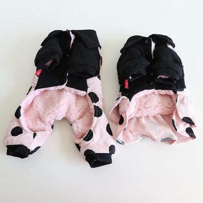 Casual lapel shoulder strap dog clothes in cloth material, showing four-legged and skirt style options.