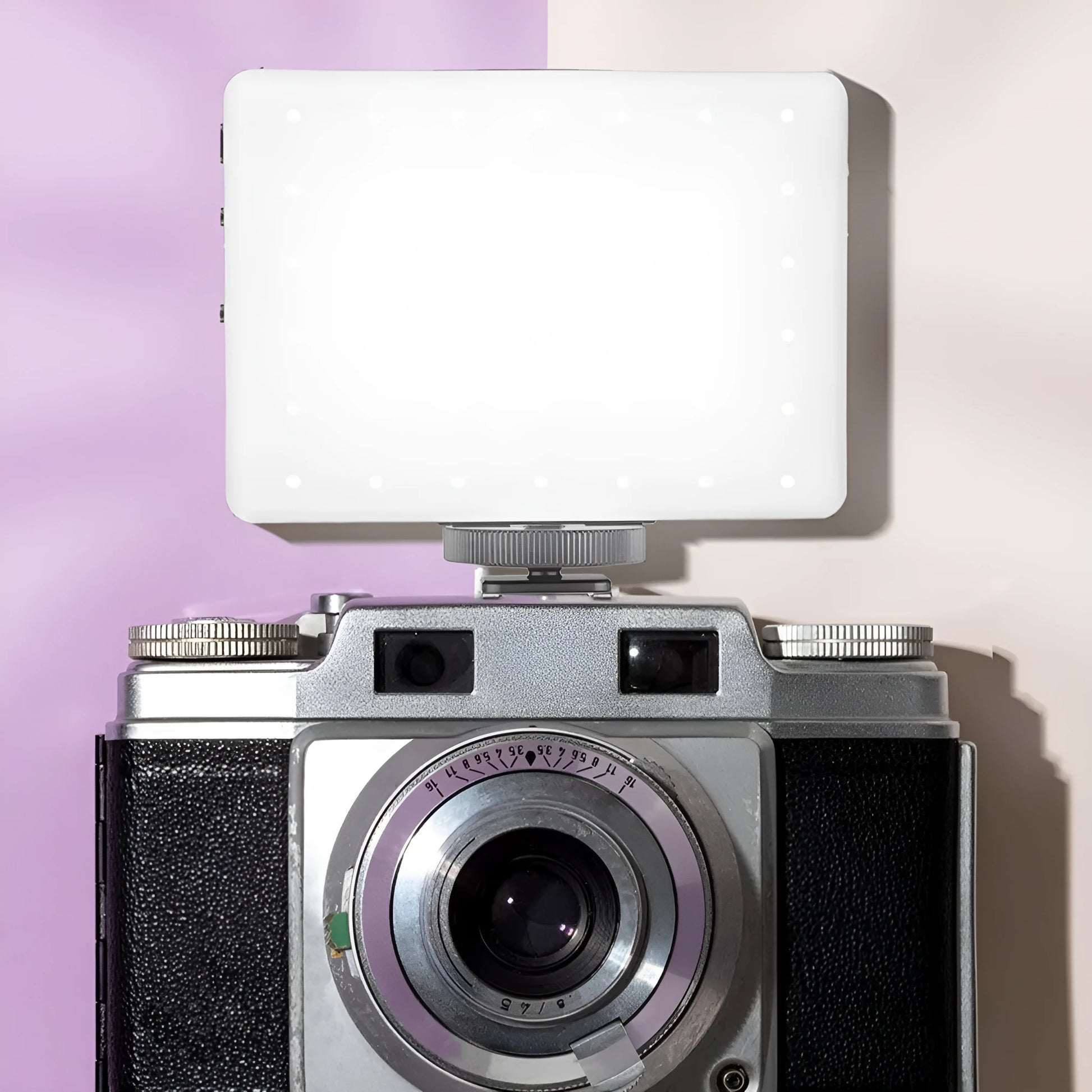 VL-60BI and VL-68BI pocket LED fill lights with clip for mobile phone attachment