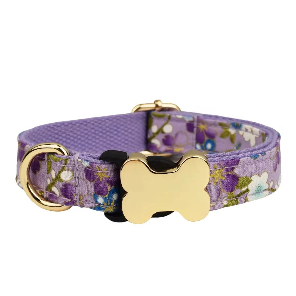 Nylon dog collar with bone buckle and printed grid pattern in adjustable sizes