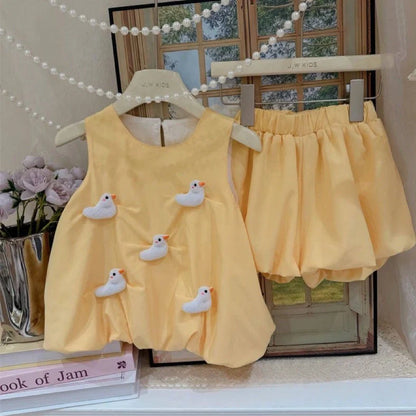 Sleeveless bud-shaped pants suit three-dimensional doll in pink or yellow cotton with cartoon style