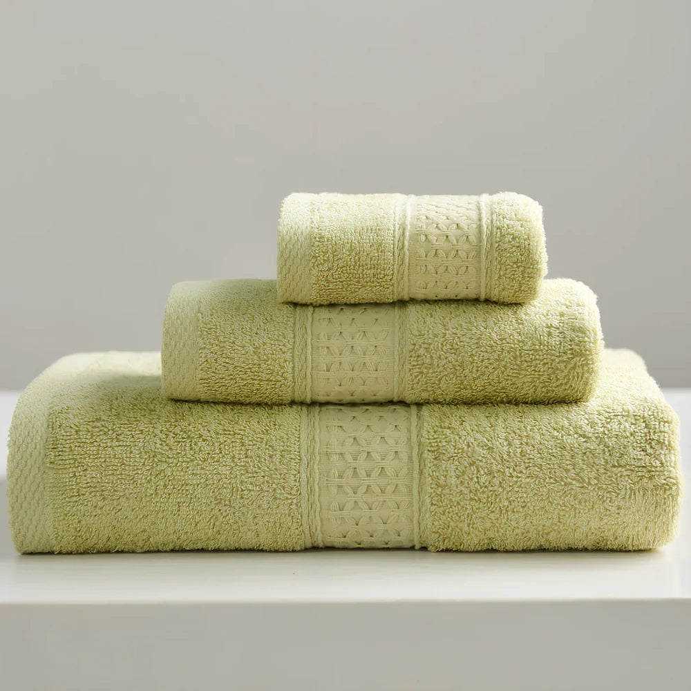 Three cotton towels: 33cm square, 32cm×73cm standard, 70cm×140cm bath towel in coordinated colours