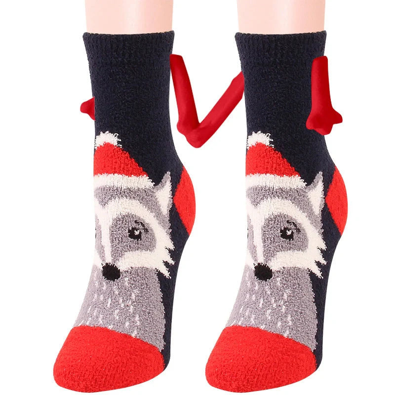 Christmas couple socks with magnetic connection feature and 3D animal patterns