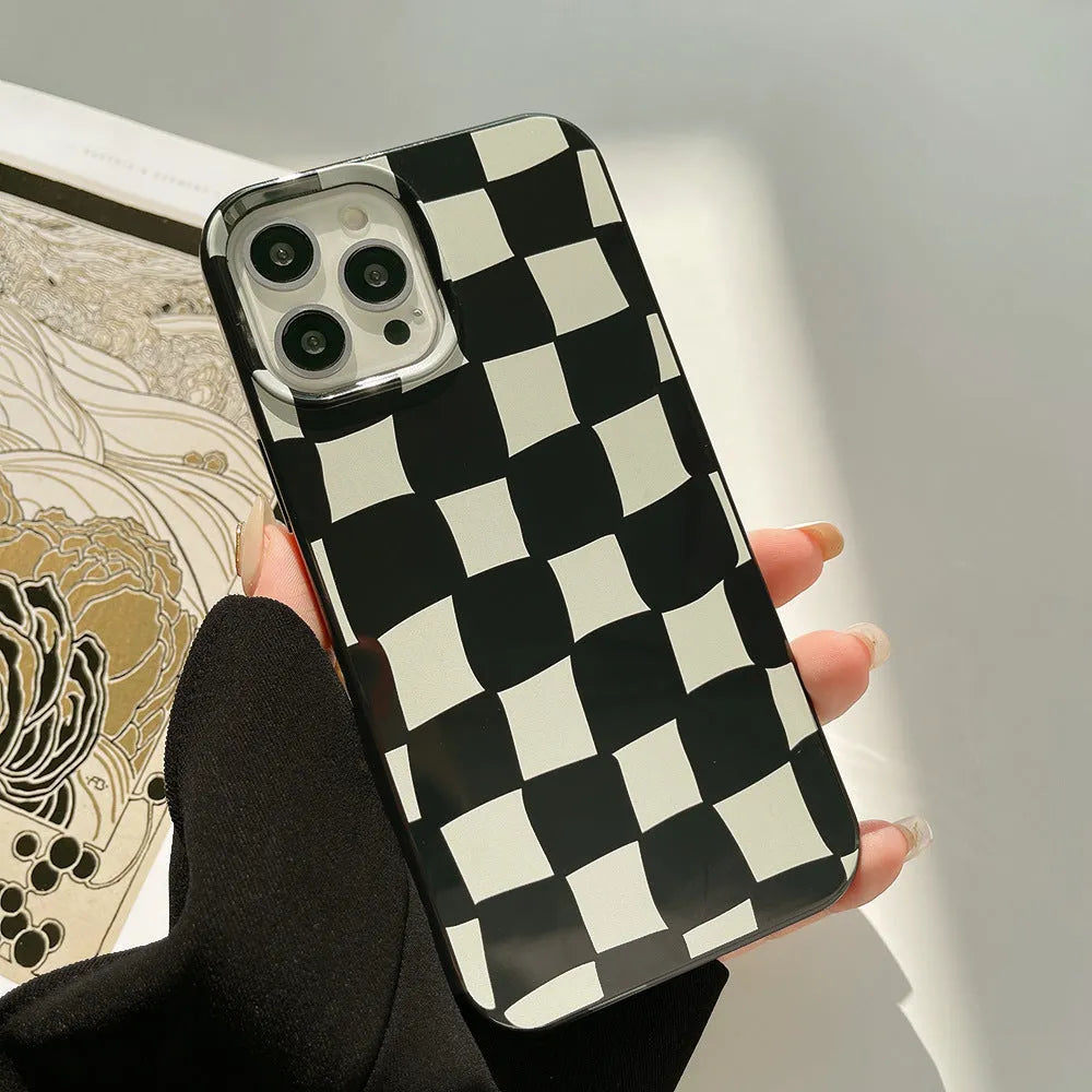 Lattice Case 13 TPU back cover with bright black twisted grid pattern for iPhone models