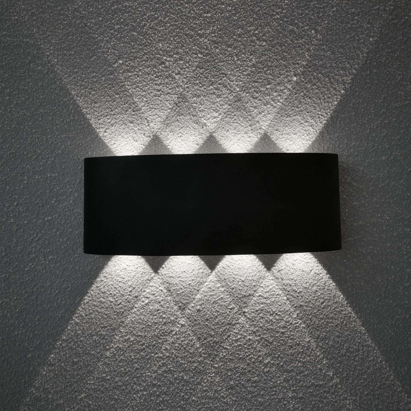 Modern 180cm LED corridor lamp in silver with warm white light on wall