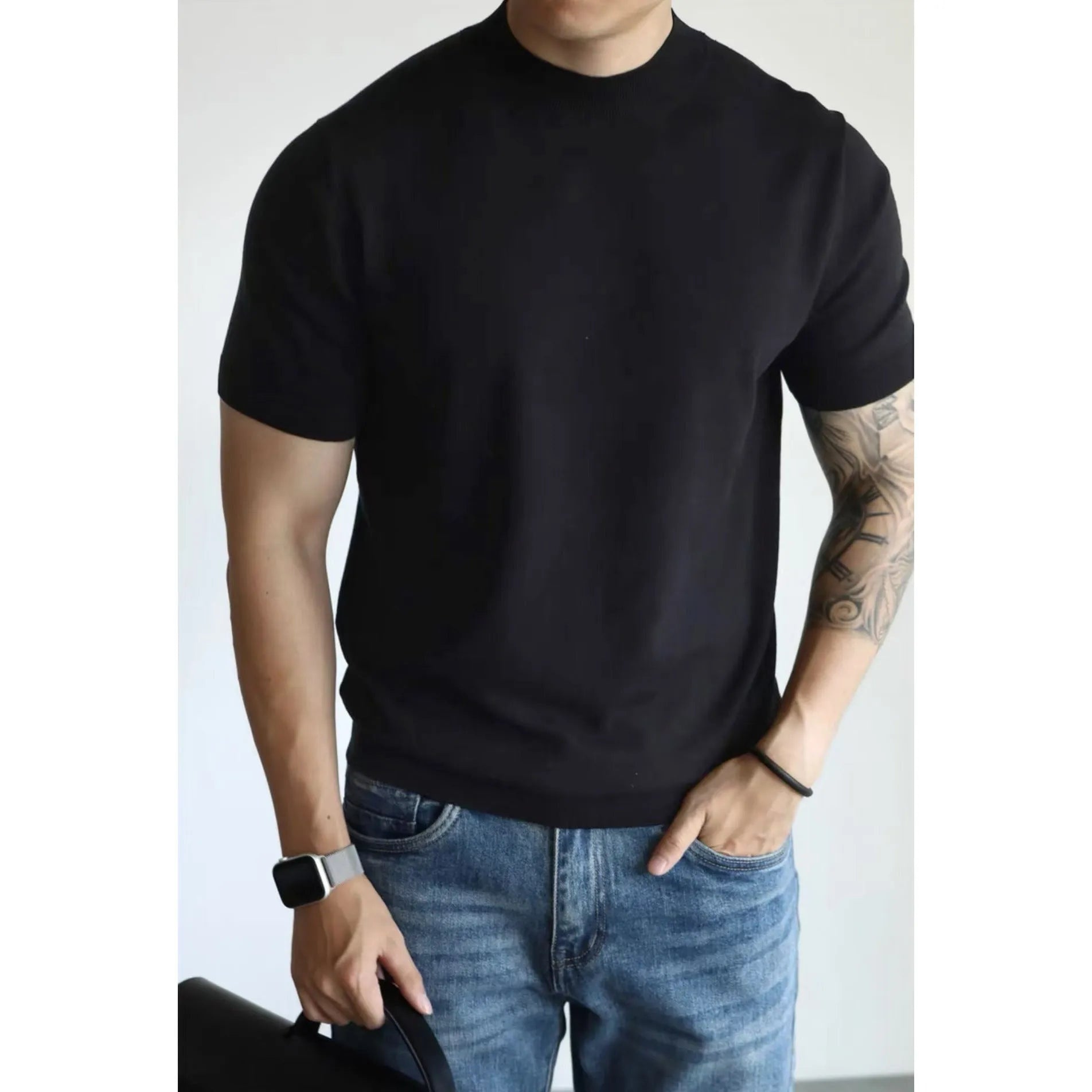 Men's slim-fit solid colour t-shirt in breathable polyester knitwear, shown in multiple colour options.