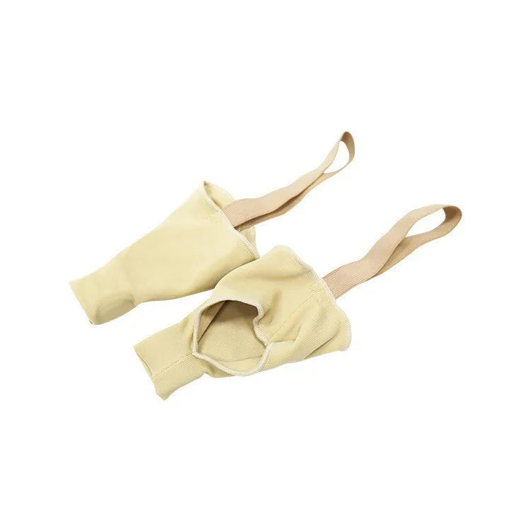 Nylon and TPU toe separator for small toe inversion correction, showing triangle cover design.