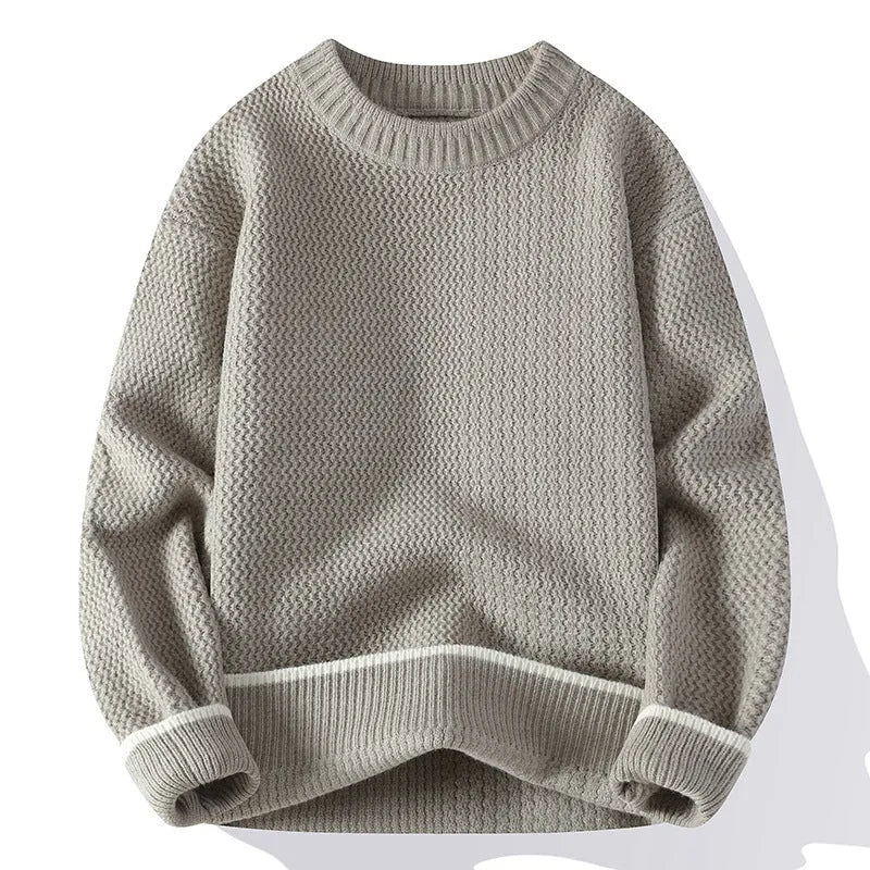 Men's grey loose-fit pullover sweater with round neck and long sleeves for autumn wear