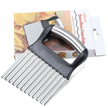Stainless steel potato wave knife measuring 14x9cm with 8mm crinkle pattern for cutting uniform chips