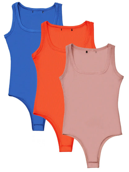 Fashionable women's jumpsuit in a variety of colors, featuring a comfortable, versatile design for any occasion.