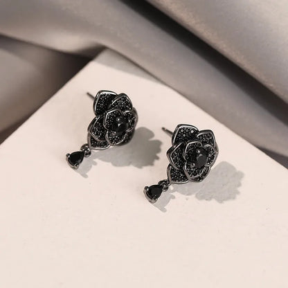 Black rose flower-shaped stud earrings with zircon inlay on gold-plated copper