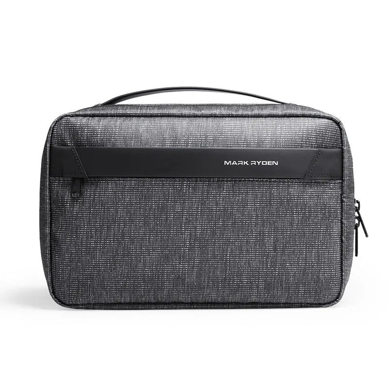 Multi-layer wet dry separation travel storage bag in Oxford cloth with capacity under 20L