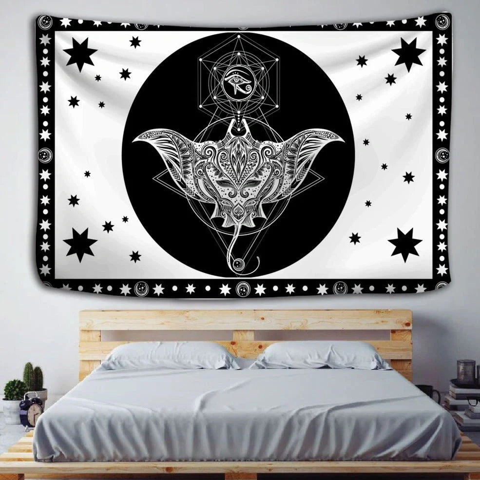 Rectangular skull tapestry with geometric pattern in Nordic style, machine-woven polyester construction