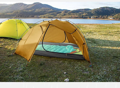 Double Layer Outdoor Camping Tent with Silicon Coating for Two People