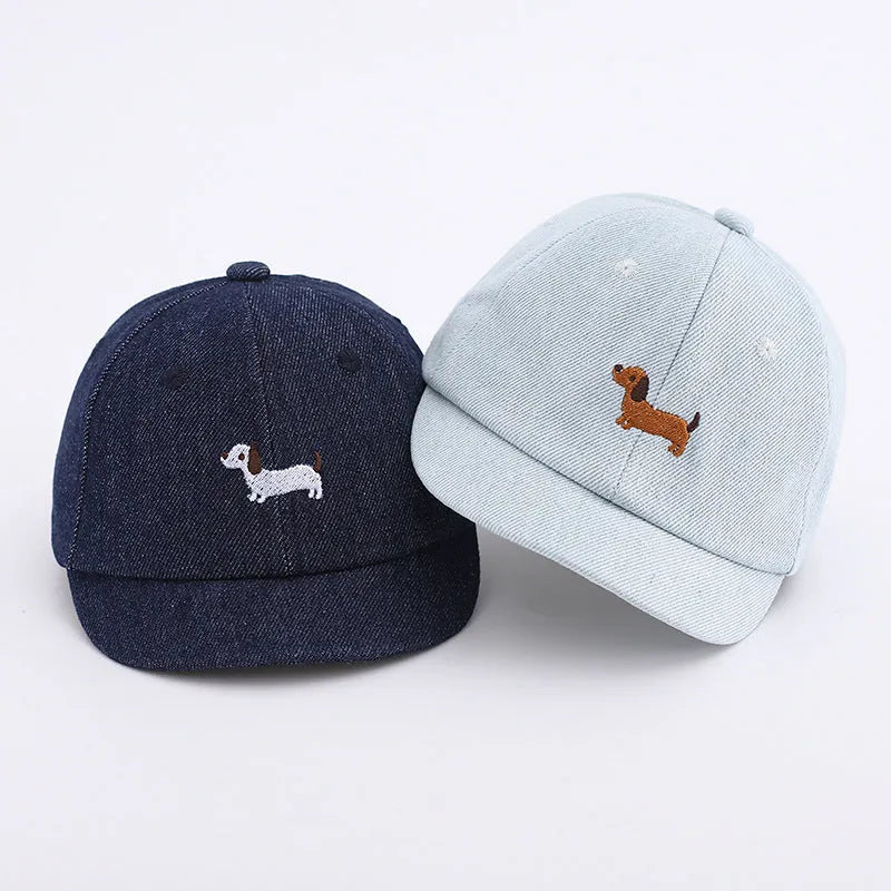 Denim baseball cap for babies with short brim in black, dark blue and light blue colours