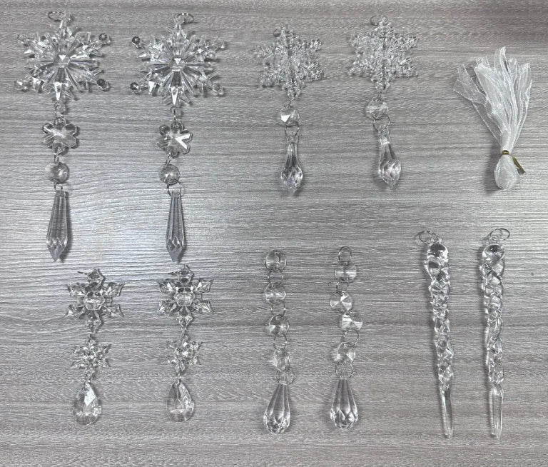 Elegant acrylic icicle ornaments with hanging holes and ribbons, perfect for decorating Christmas trees, fireplaces, and more.