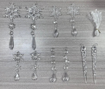 Elegant acrylic icicle ornaments with hanging holes and ribbons, perfect for decorating Christmas trees, fireplaces, and more.