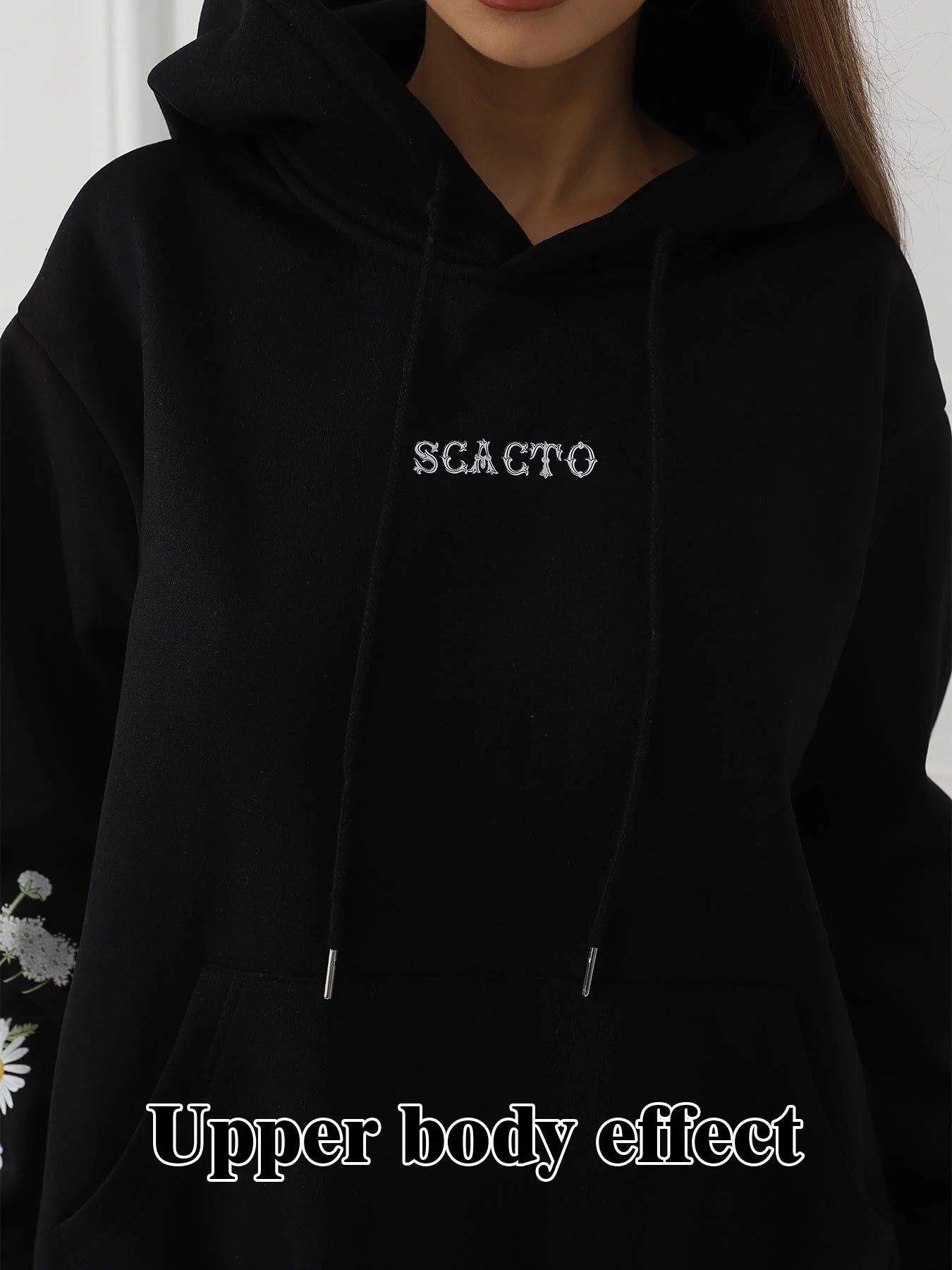 Women's Floral Sweatshirt in Soft, Comfortable Fabric with Relaxed Long Sleeve Design