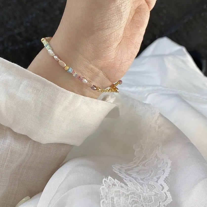 Purple natural pearl bracelet and necklace set with 14K gold plating and U-shaped design