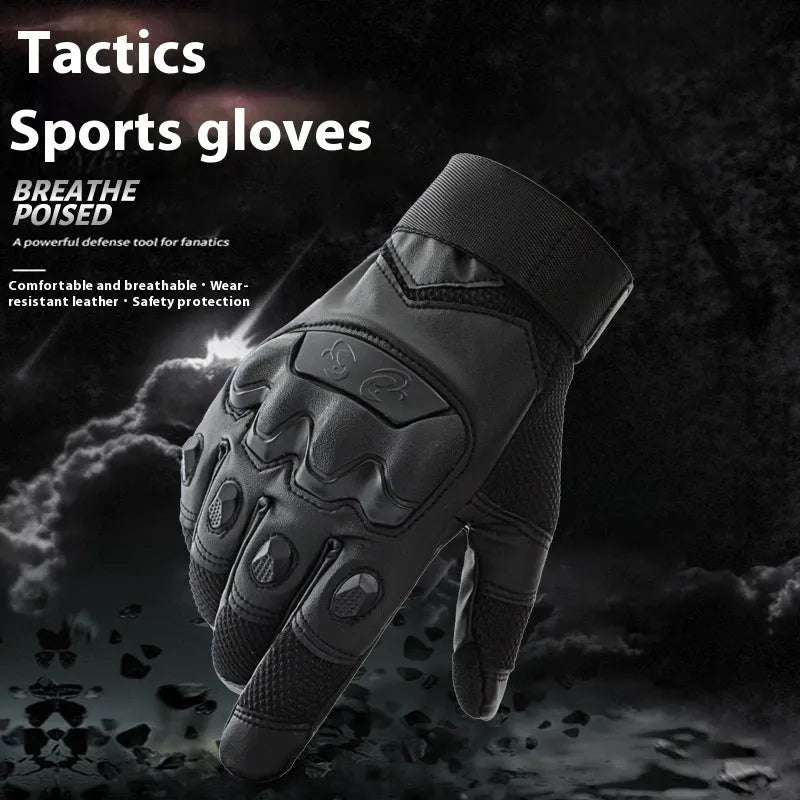 Men's black tactical gloves with touchscreen fingertips for training and commuting activities