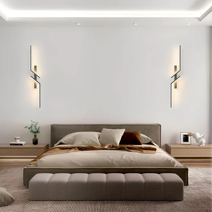 Modern minimalist strip wall lamp in black or gold, 60-120cm length with 3-colour LED lighting