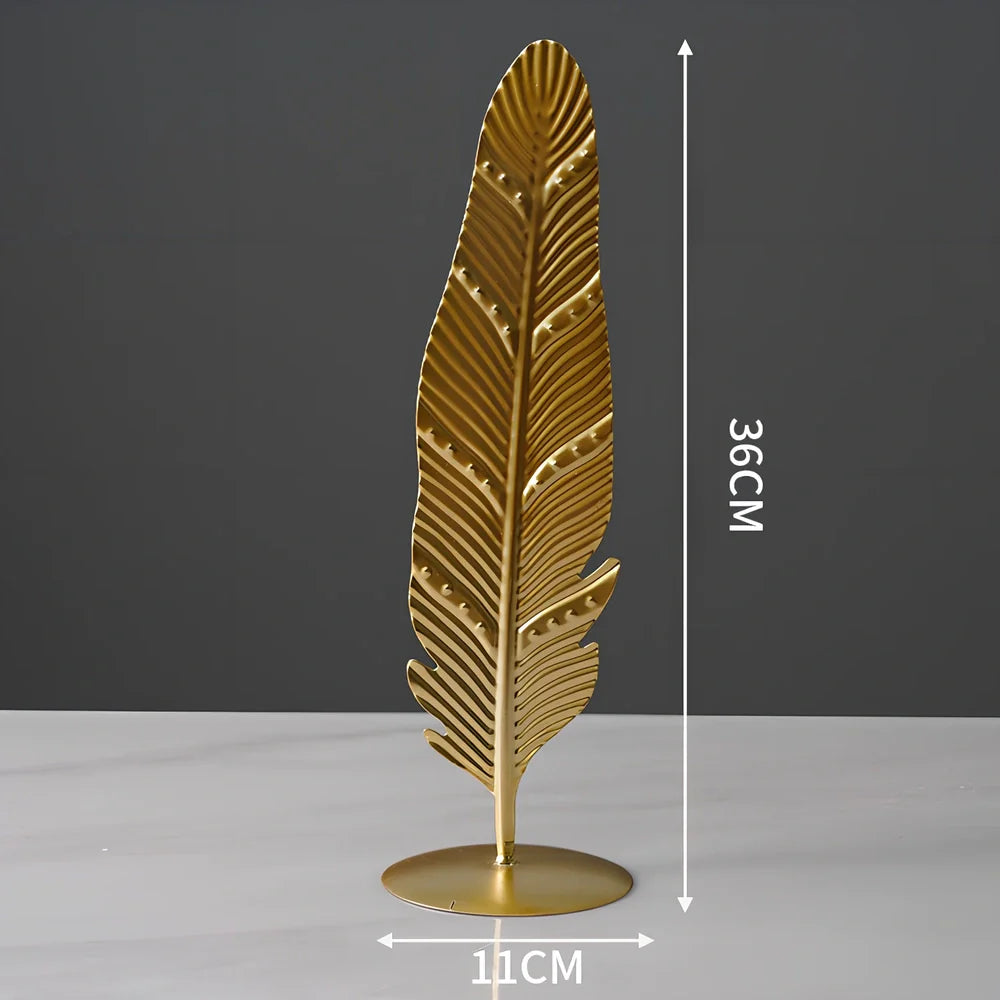 Nordic geometric wrought iron ornament with copper finish measuring 15x20cm