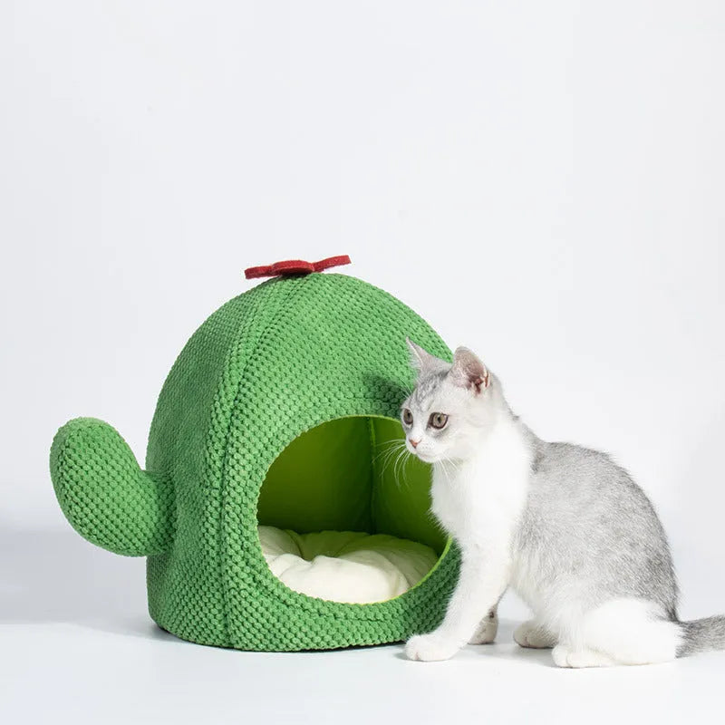 Dark green enclosed cat cave pet bed with plush interior for kittens and dogs