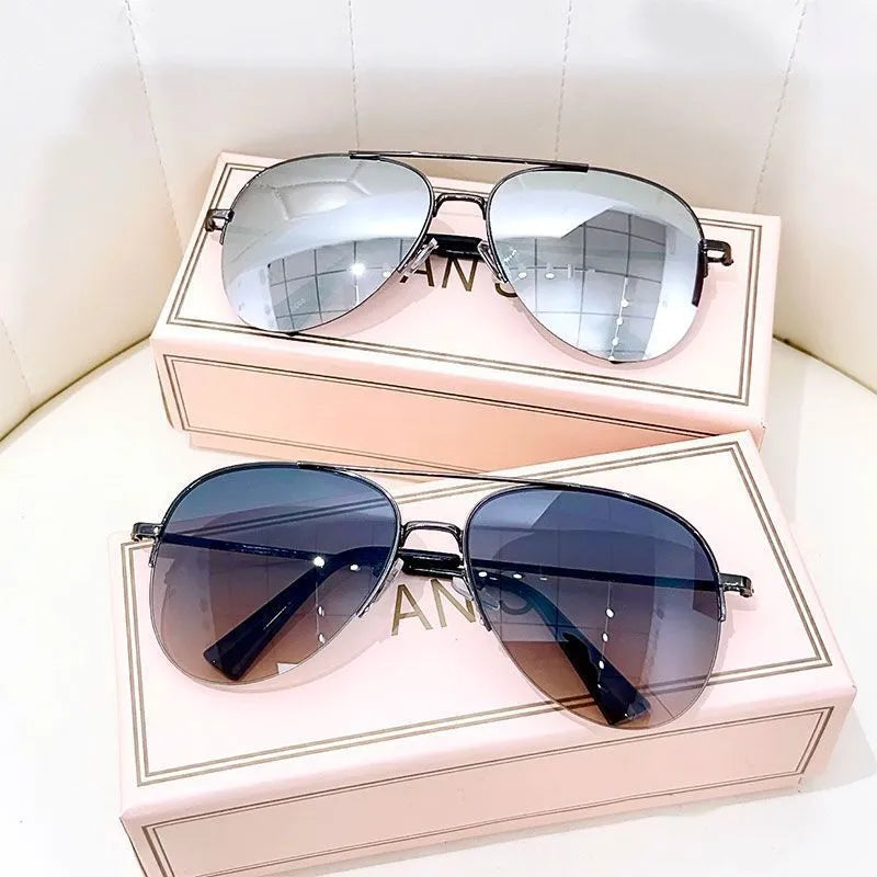 Big face aviator sunglasses with metal frame and UV-protective resin lenses in multiple colour options