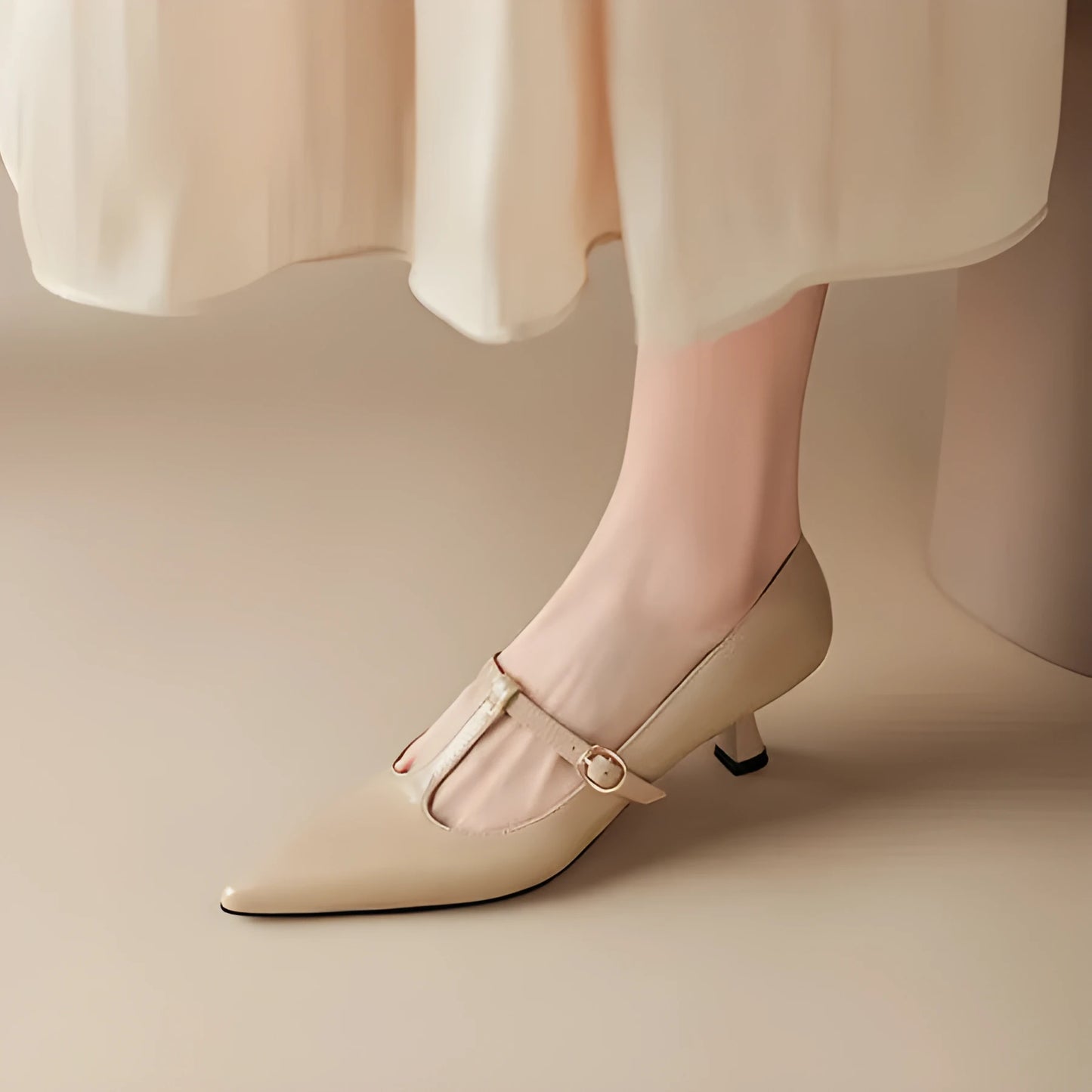 Women's black leather square toe high heel shoes with a 6-8cm heel on a plain background.