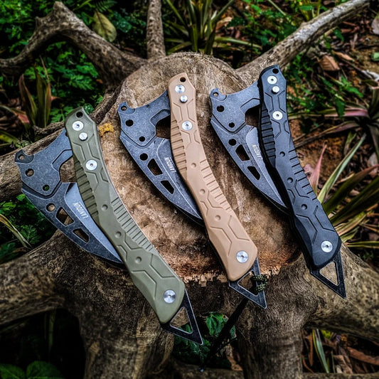 Folding outdoor axe with tool steel blade in army green, showing 35cm extended and 26cm folded positions with nylon sheath