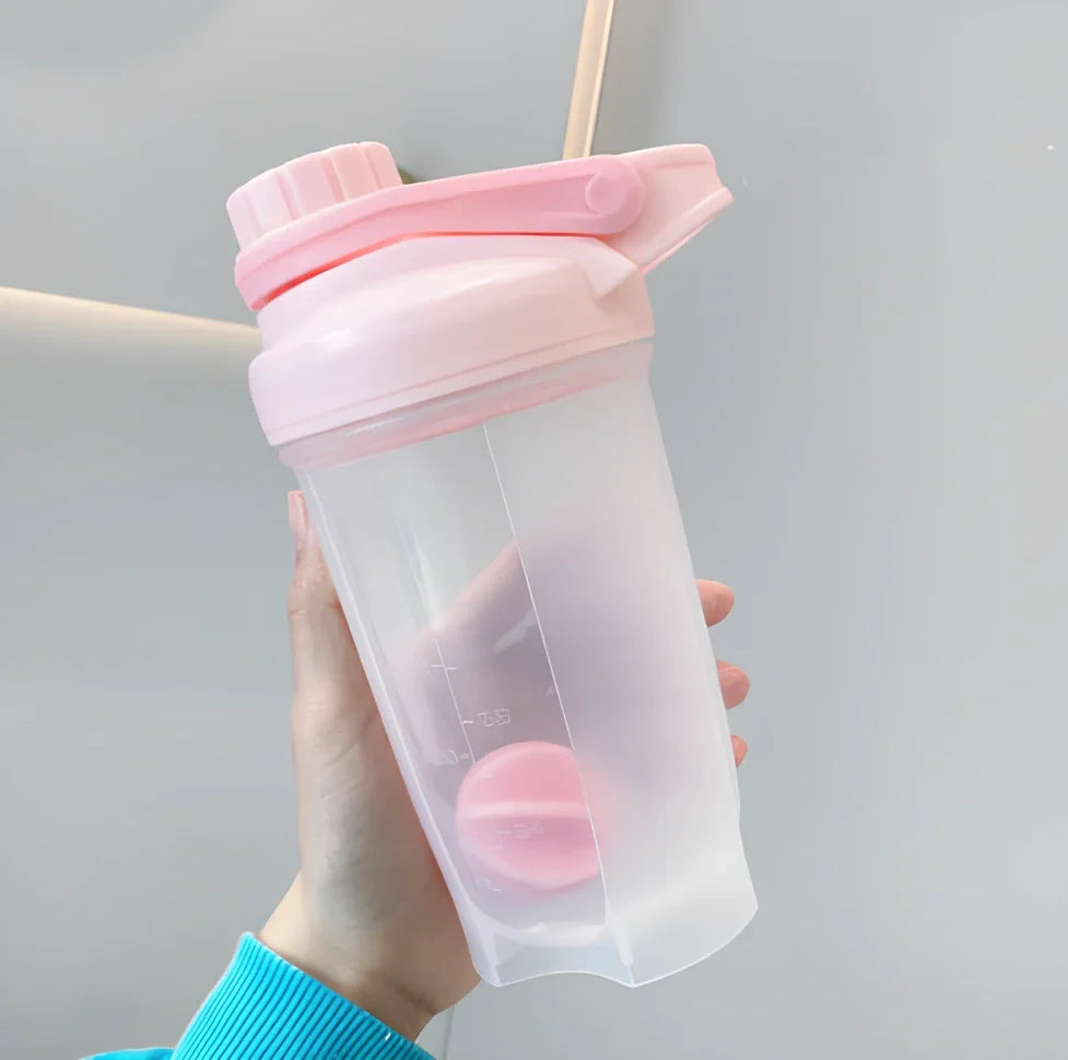 Purple 700ml leakproof blender shaker bottle with stirring ball for protein mixing, 24cm height, gym fitness cup