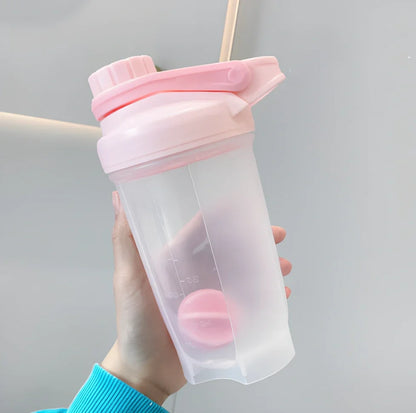 Purple 700ml leakproof blender shaker bottle with stirring ball for protein mixing, 24cm height, gym fitness cup
