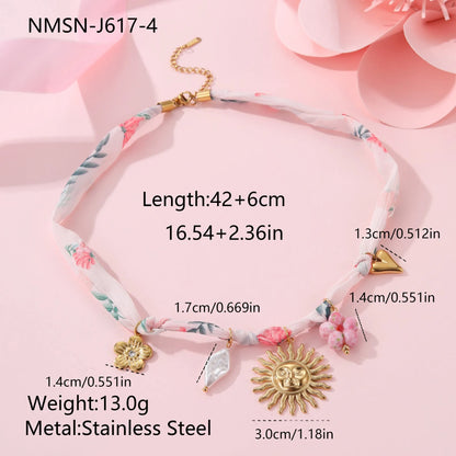 Women's stainless steel necklace with geometric sun pendant and 18K gold electroplating on 41-50cm chain