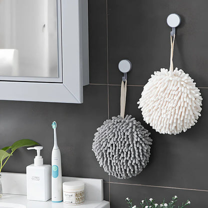 Blue chenille handball wipe showing 17x17cm dimensions for water absorption